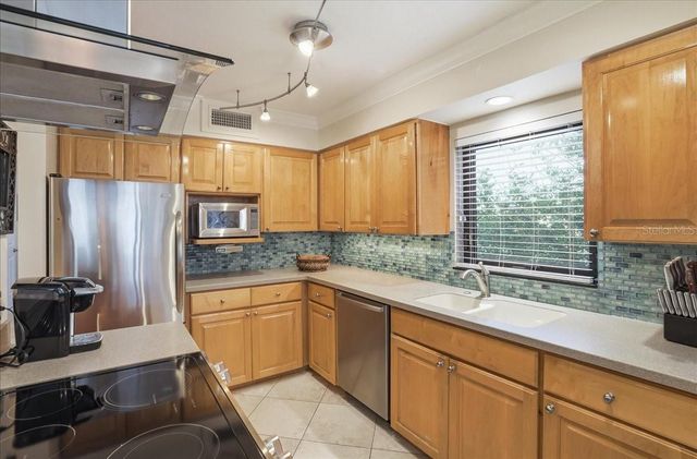 6804 GULF DRIVE 6804, Holmes Beach, FL 34217