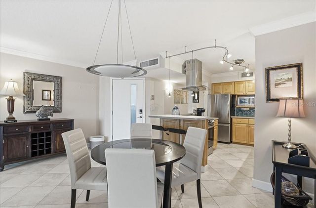 6804 GULF DRIVE 6804, Holmes Beach, FL 34217