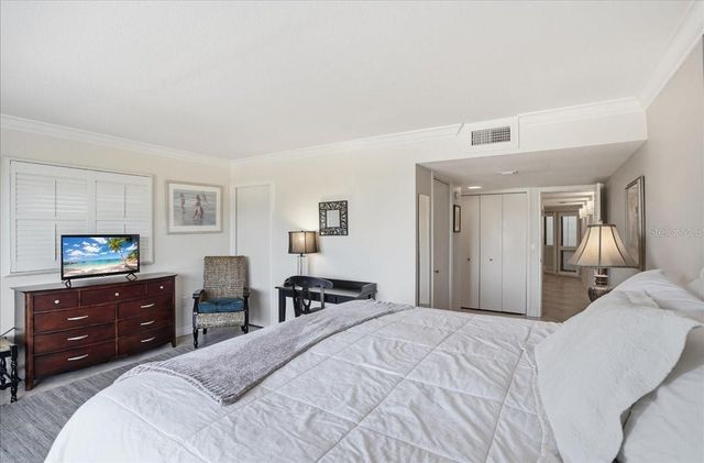 6804 GULF DRIVE 6804, Holmes Beach, FL 34217