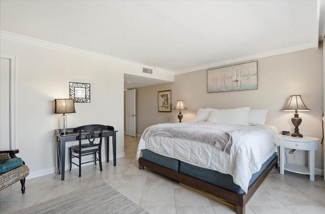 6804 GULF DRIVE 6804, Holmes Beach, FL 34217