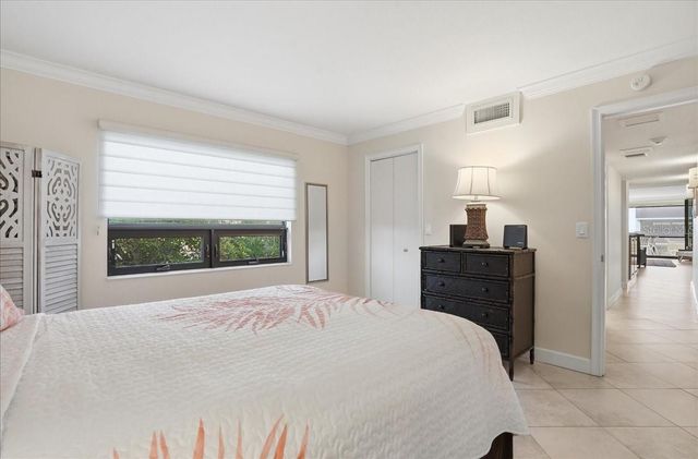 6804 GULF DRIVE 6804, Holmes Beach, FL 34217