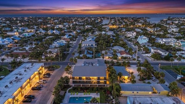 6804 GULF DRIVE 6804, Holmes Beach, FL 34217