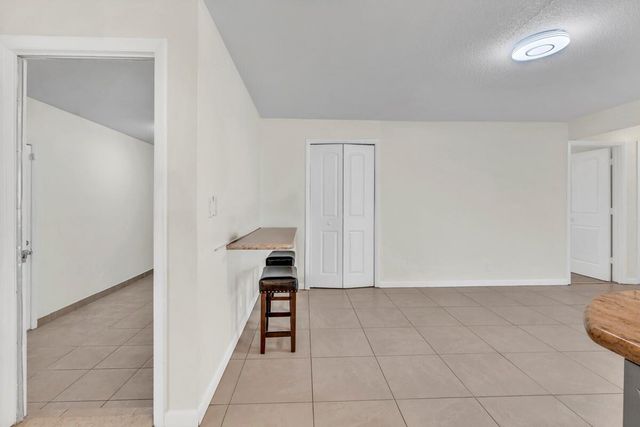 290 NW 65th Avenue, Margate, FL 33063