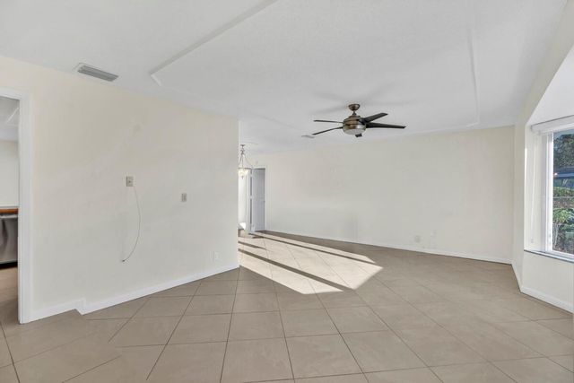 290 NW 65th Avenue, Margate, FL 33063