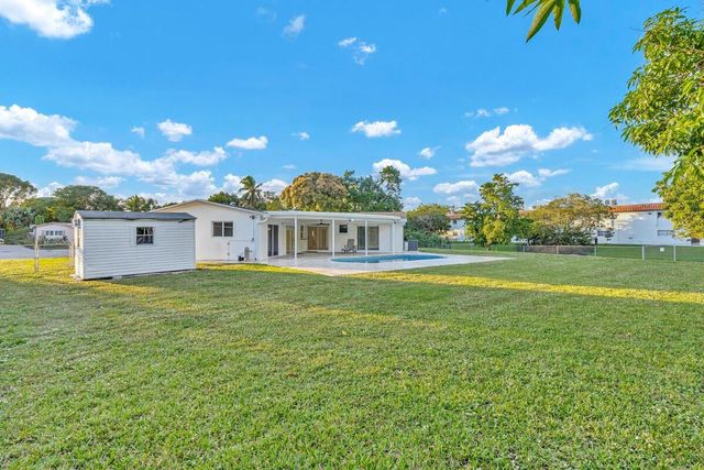 290 NW 65th Avenue, Margate, FL 33063