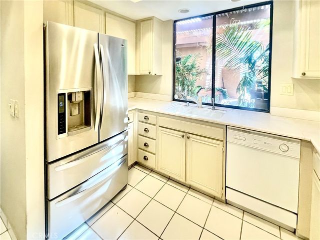 32 La Ronda, Rancho Mirage, CA 92270