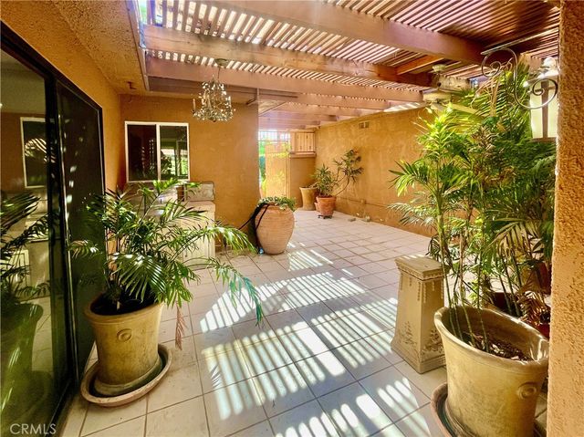 32 La Ronda, Rancho Mirage, CA 92270