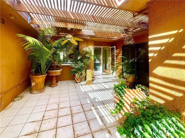 32 La Ronda, Rancho Mirage, CA 92270