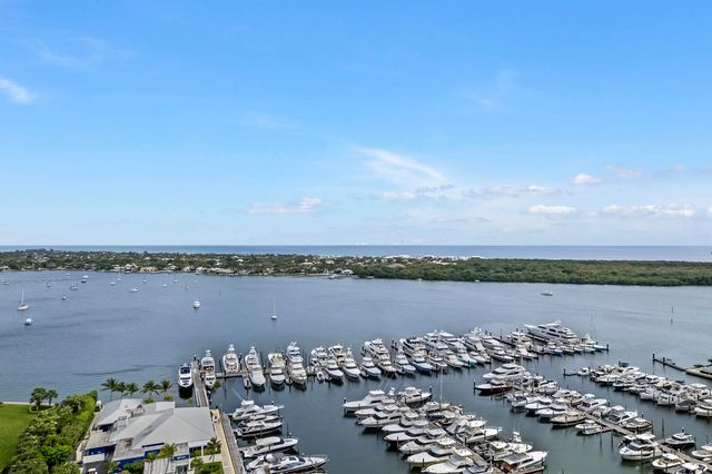 100 Lakeshore Drive 454, North Palm Beach, FL 33408