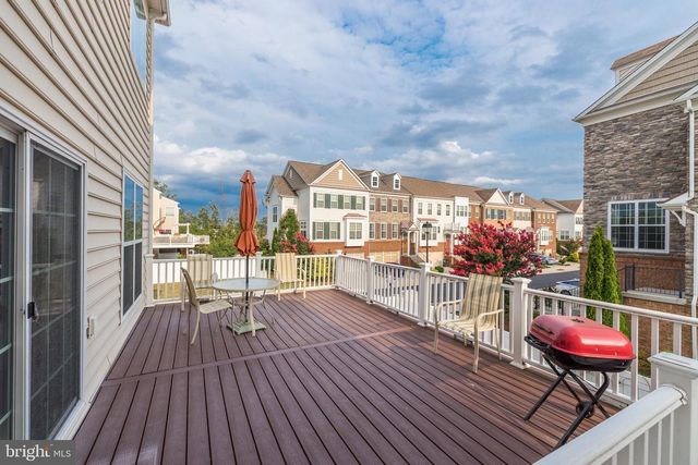 43609 WHITE CAP TER, Chantilly, VA 20152