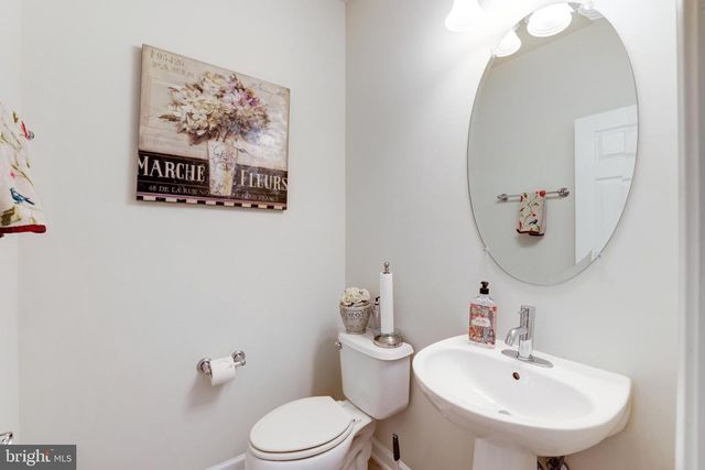 43609 WHITE CAP TER, Chantilly, VA 20152