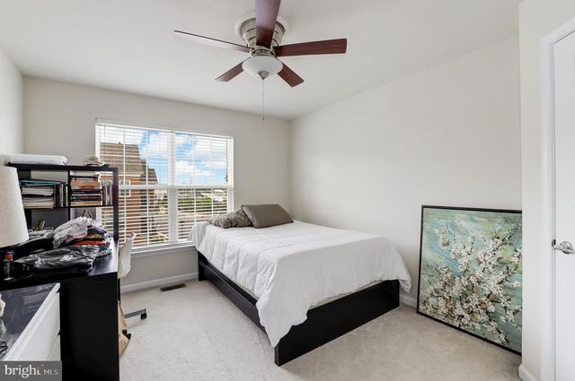 43609 WHITE CAP TER, Chantilly, VA 20152