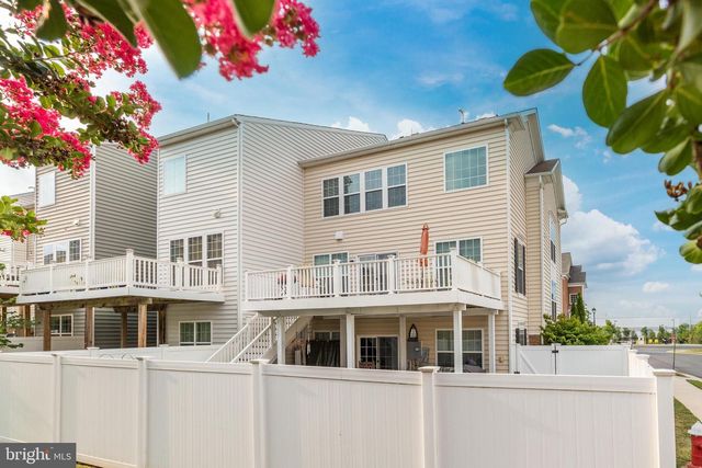 43609 WHITE CAP TER, Chantilly, VA 20152
