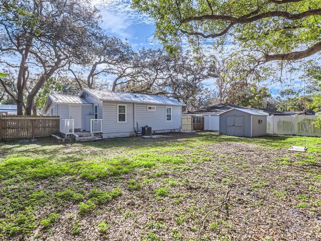 808 E ORCHID AVENUE, Tampa, FL 33612