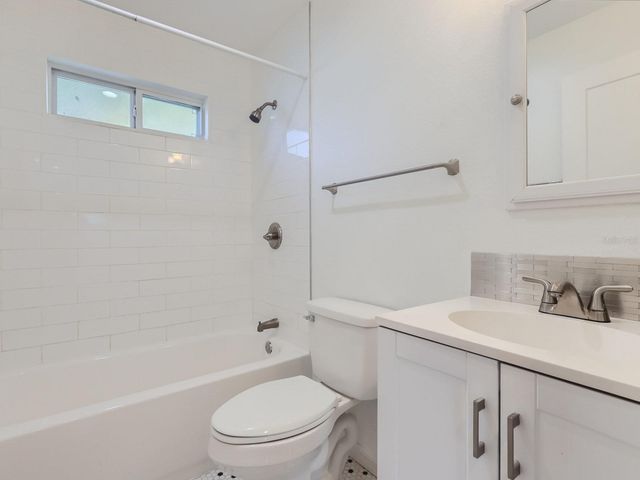 808 E ORCHID AVENUE, Tampa, FL 33612