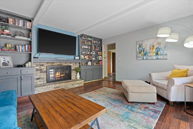12455 W Ohio DRIVE, New Berlin, WI 53151
