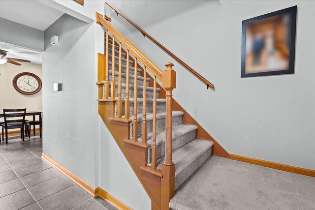 12455 W Ohio DRIVE, New Berlin, WI 53151