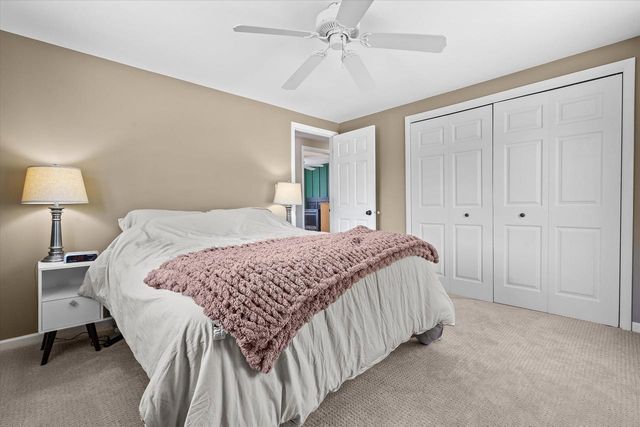 12455 W Ohio DRIVE, New Berlin, WI 53151