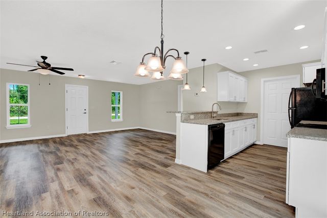449 Marlin Street NW, Lake Placid, FL 33852