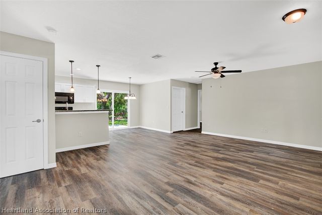 449 Marlin Street NW, Lake Placid, FL 33852