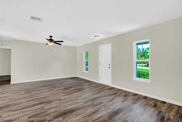449 Marlin Street NW, Lake Placid, FL 33852