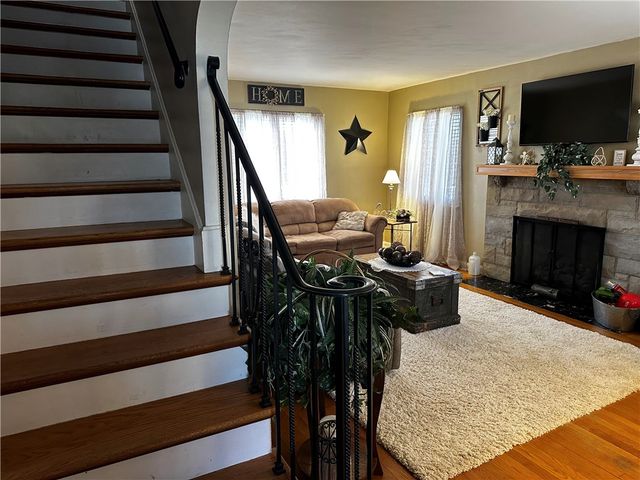 408 Craigdell Rd, New Kensington, PA 15068