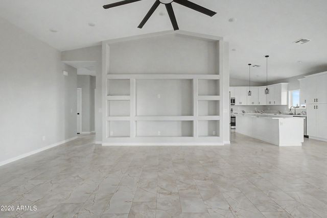 37019 W WHITTON Avenue, Tonopah, AZ 85354