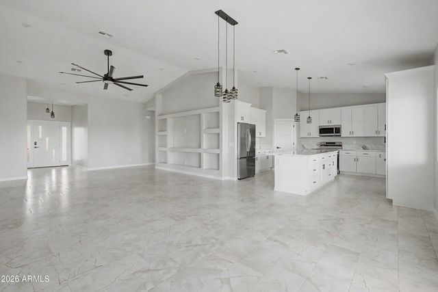 37019 W WHITTON Avenue, Tonopah, AZ 85354