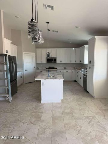 37019 W WHITTON Avenue, Tonopah, AZ 85354