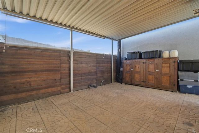 811 Fischer Street, Glendale, CA 91205