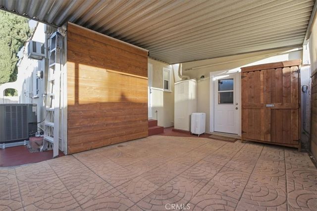 811 Fischer Street, Glendale, CA 91205
