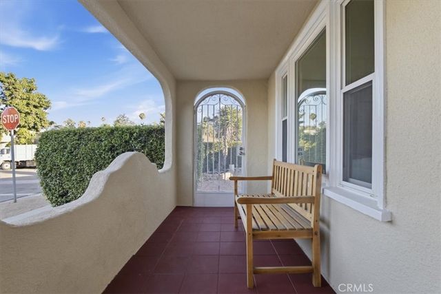 811 Fischer Street, Glendale, CA 91205