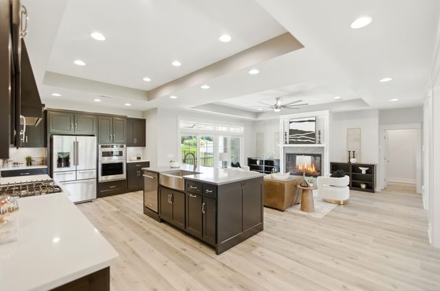 74 Holt Ln, Tullahoma, TN 37388