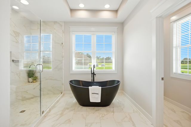 74 Holt Ln, Tullahoma, TN 37388