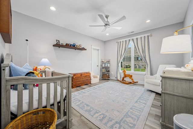 74 Holt Ln, Tullahoma, TN 37388