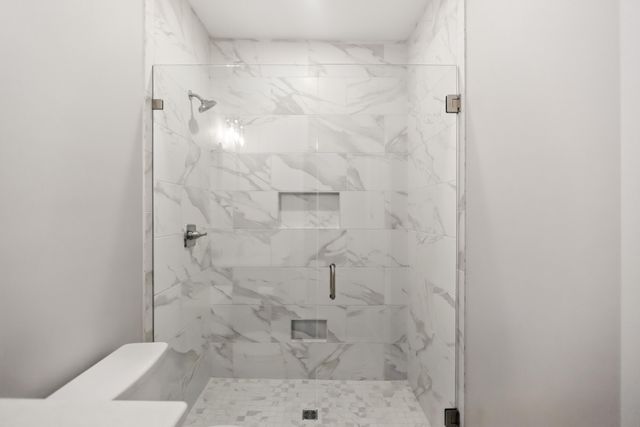 74 Holt Ln, Tullahoma, TN 37388