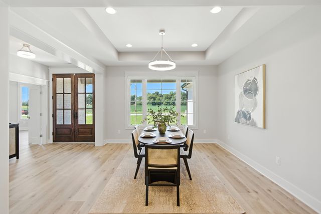 74 Holt Ln, Tullahoma, TN 37388