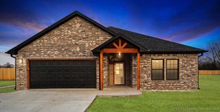 205 Lindsey Avenue, Adair, OK 74330