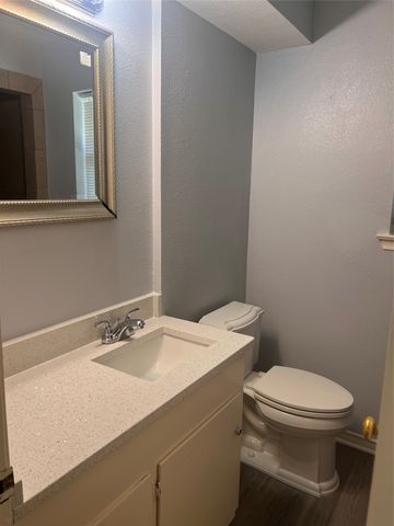 2917 Hickox Road, Rowlett, TX 75089