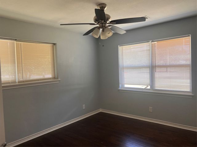 2917 Hickox Road, Rowlett, TX 75089