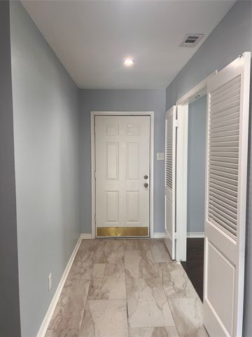 2917 Hickox Road, Rowlett, TX 75089