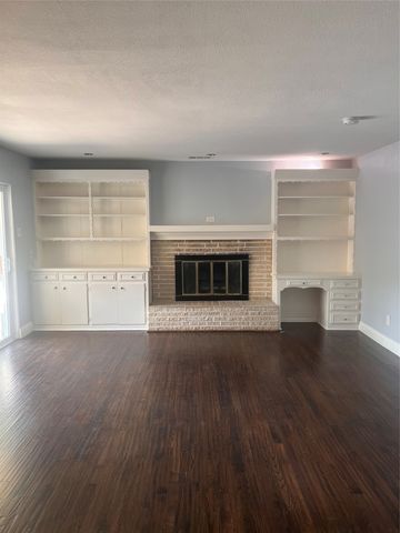 2917 Hickox Road, Rowlett, TX 75089