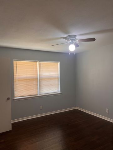 2917 Hickox Road, Rowlett, TX 75089