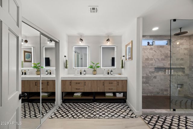 6421 E CORRINE Drive, Scottsdale, AZ 85254