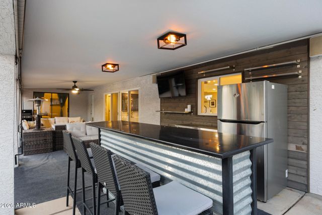 6421 E CORRINE Drive, Scottsdale, AZ 85254