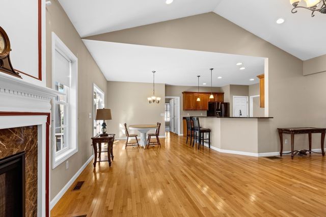 3 Hickory Lane, Bridgewater, MA 02324