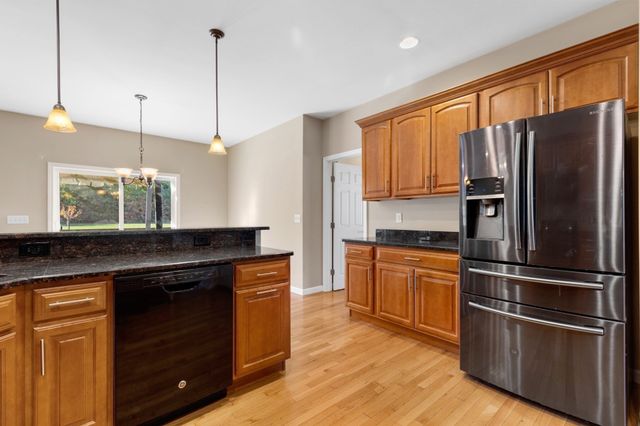 3 Hickory Lane, Bridgewater, MA 02324