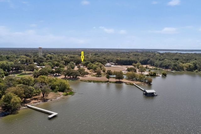 000 Briggs Boulevard, East Tawakoni, TX 75472