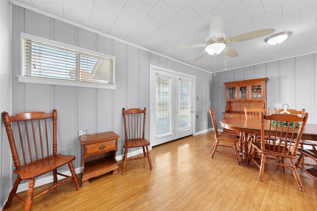 927 Alabama Street, Sulphur Springs, TX 75482