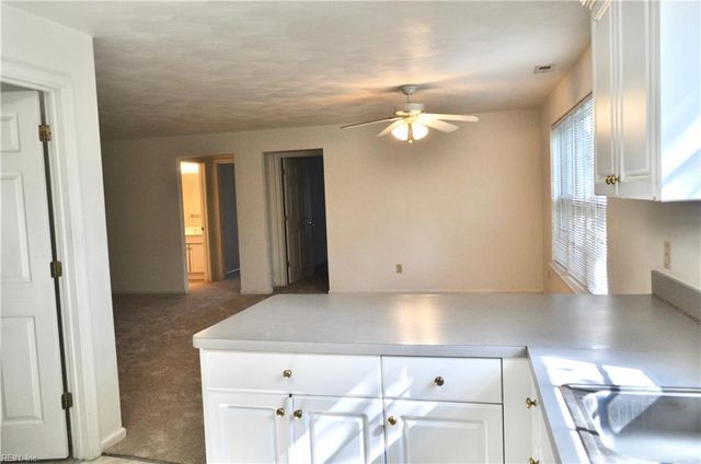 2557 Oconee Ave Apt 202, Virginia Beach, VA 23454